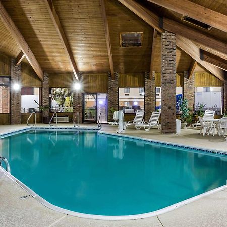 Baymont By Wyndham Louisville South I 65 Brooks Esterno foto