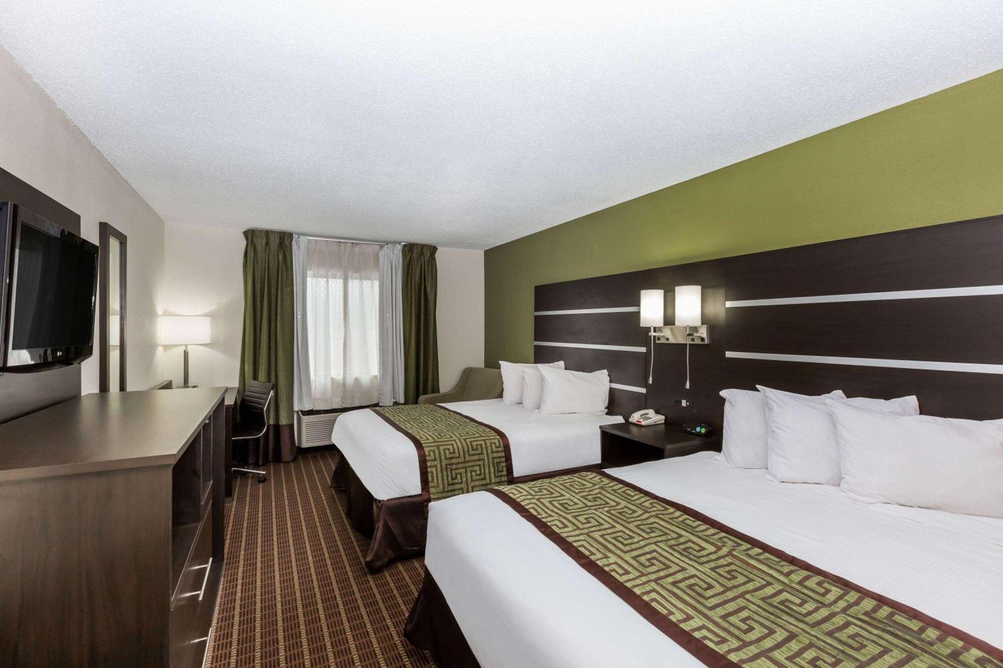 Baymont By Wyndham Louisville South I 65 Brooks Esterno foto