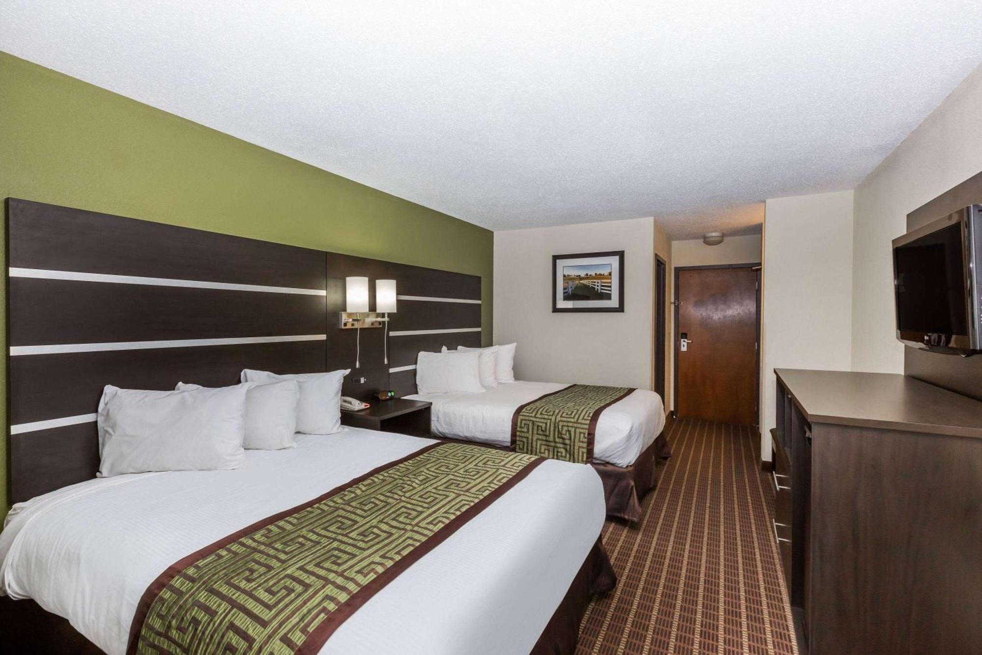 Baymont By Wyndham Louisville South I 65 Brooks Esterno foto